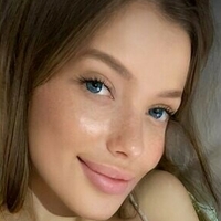 catidary Nude