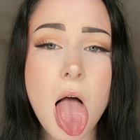 Stellad Nude